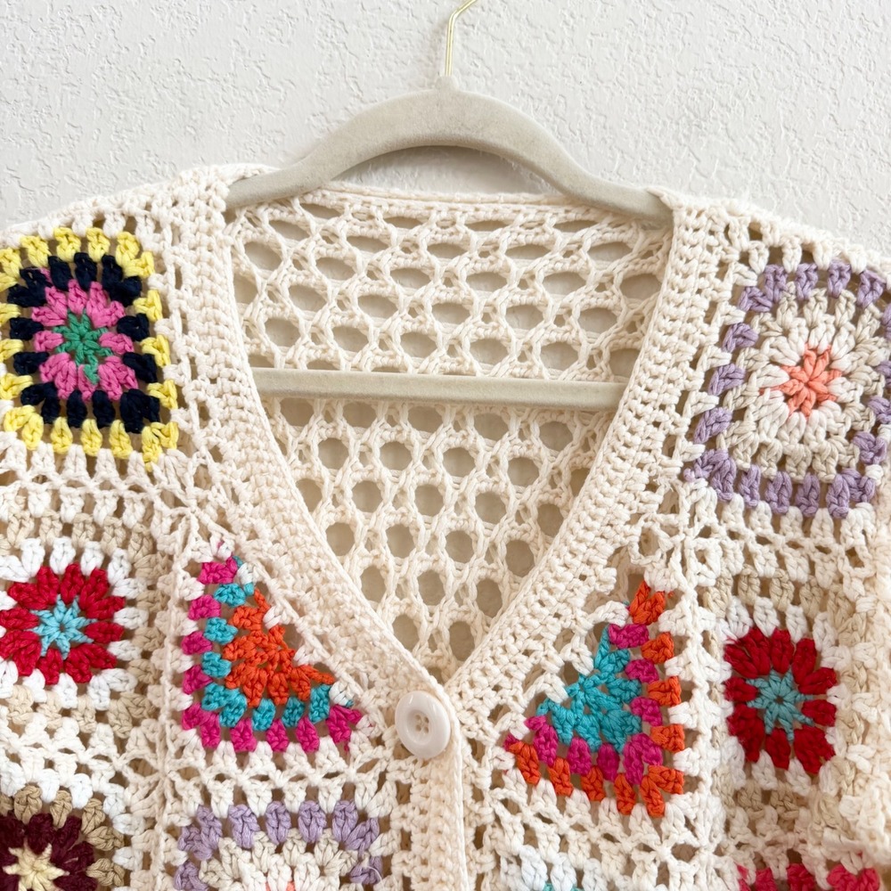 Vintage Style Granny Square Crochet Cardigan Cream Multi Boho Cropped Sweater S - Picture 3 of 9